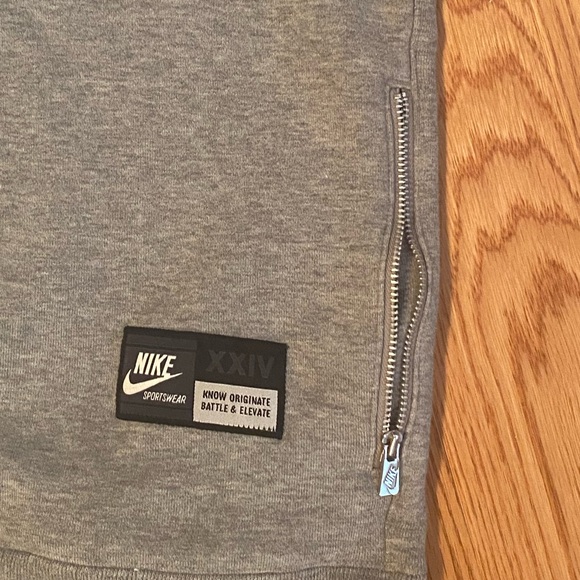 Nike crewneck sweater - Picture 4 of 6